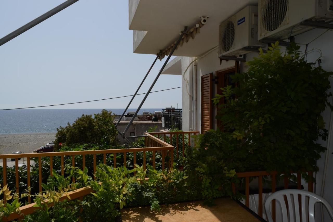 Lissos Rooms Sougia Exterior foto